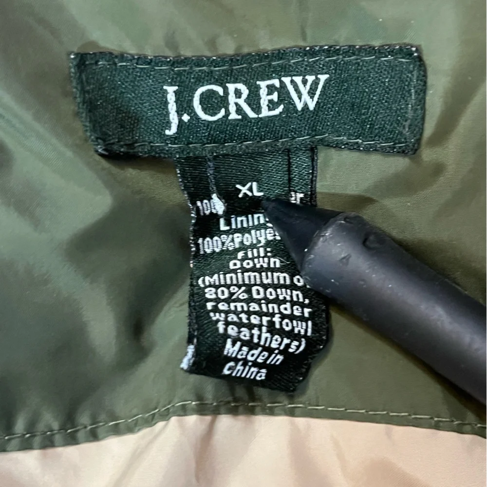 J. Crew Men’s Down Insulated Full Zip Puffer Vest Size XL